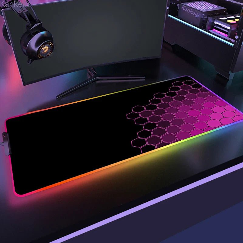 MousePads Gamer RGB de Borracha Antiderrapante (Geométrico) - BoostedBit - BoostedBit - Geométrico 16 - RGB 300x600x3mm -