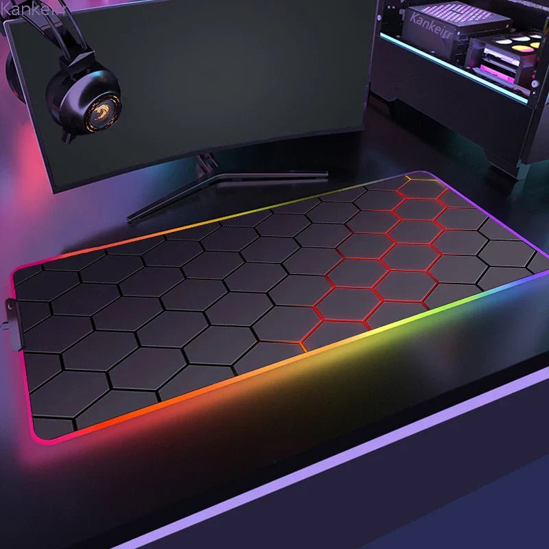 MousePads Gamer RGB de Borracha Antiderrapante (Geométrico) - BoostedBit - BoostedBit - Geométrico 18 - RGB 250x350x3mm -