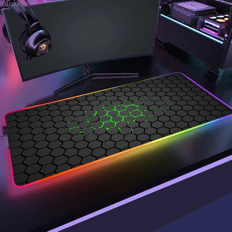 MousePads Gamer RGB de Borracha Antiderrapante (Geométrico) - BoostedBit - BoostedBit - Geométrico 6 - RGB 300x600x3mm -